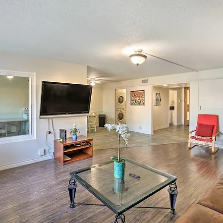 Convenient Inglewood Condo 1 Mile To Sofi!